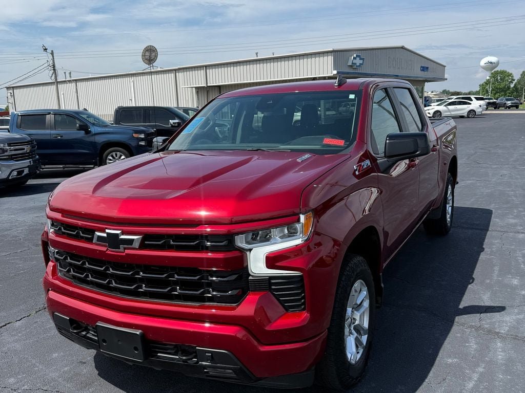 Used 2023 Chevrolet Silverado 1500 RST AWD/4WD image 37