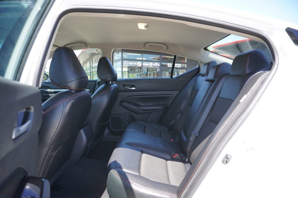 Used 2024 Nissan Altima 2.5 SR FWD image 25