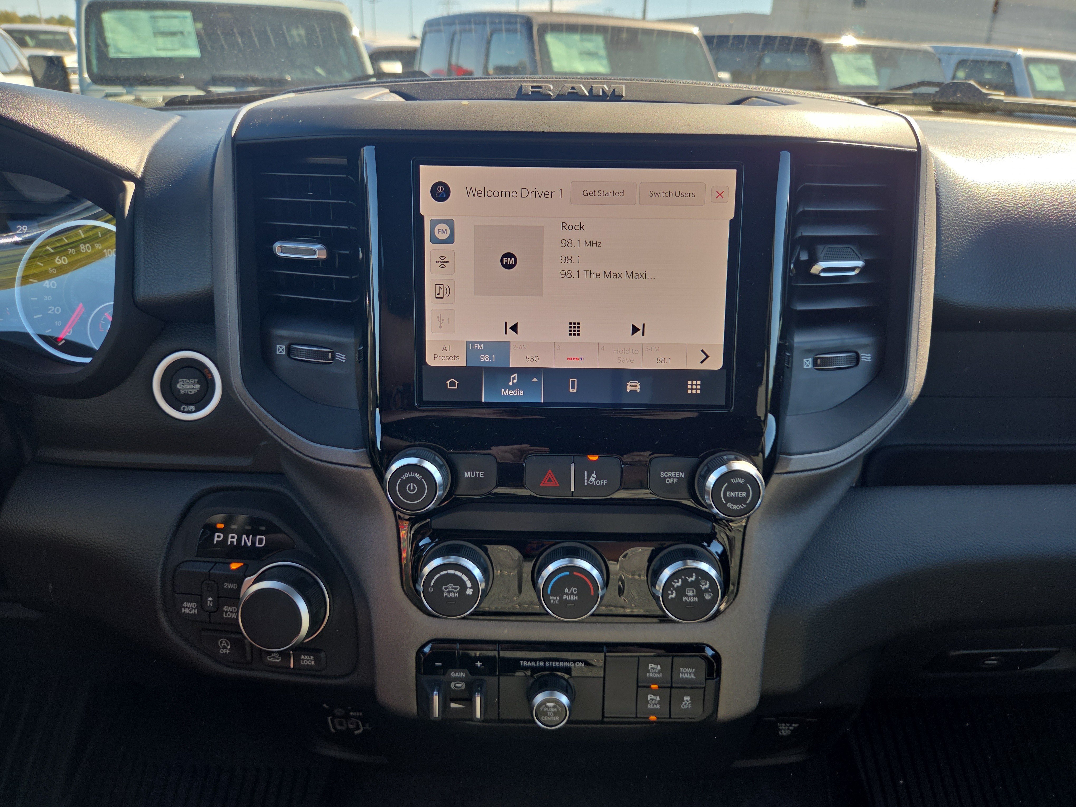 New 2027 RAM 1500 Warlock AWD/4WD image 10