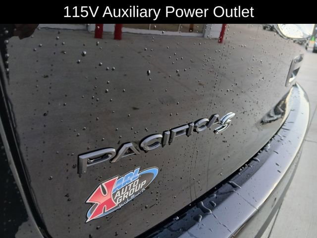 New 2026 Chrysler Pacifica Select image 32