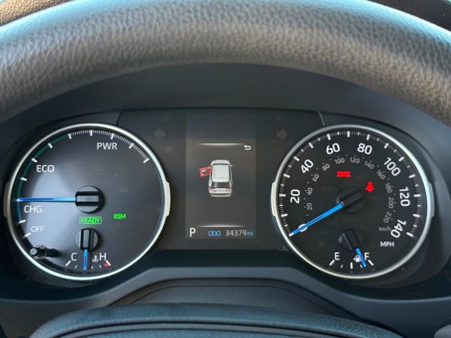 Used 2021 Toyota RAV4 XLE w/ Convenience Package image 16