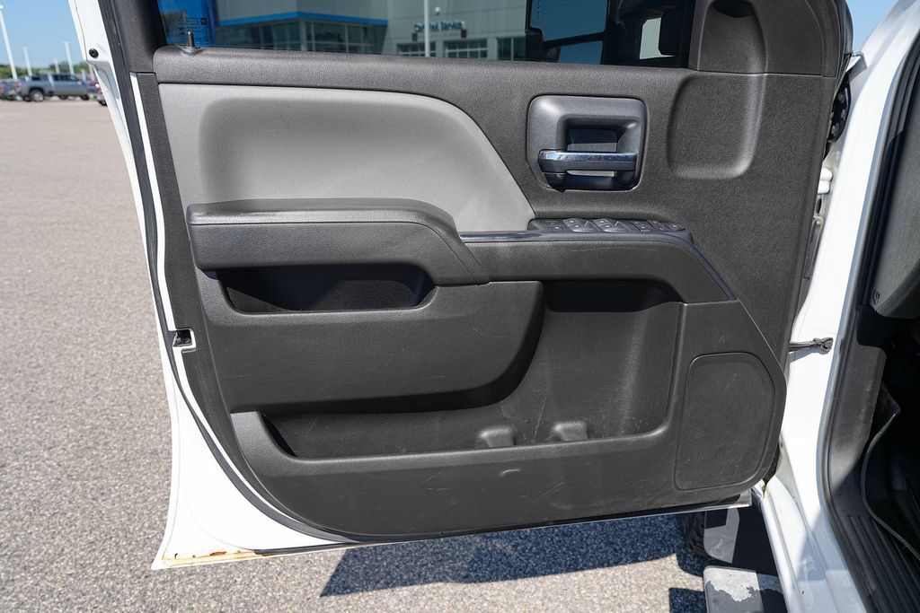 Used 2018 Chevrolet Silverado 3500 W/T w/ WT Convenience Package AWD/4WD image 23