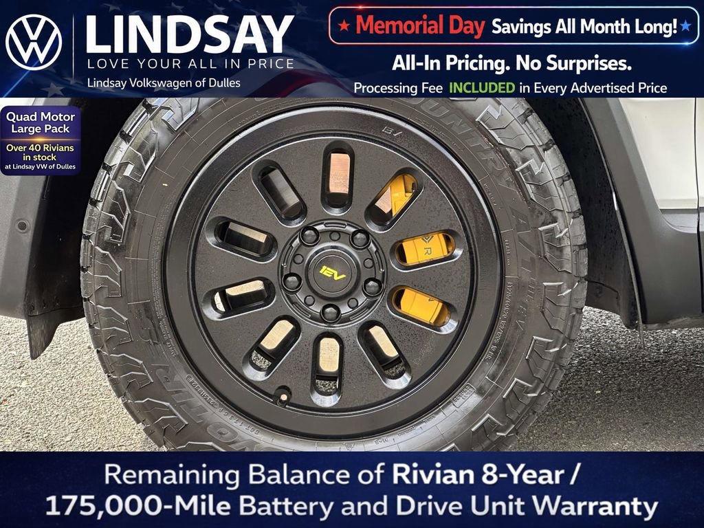 Used 2023 Rivian R1S Adventure AWD/4WD image 8