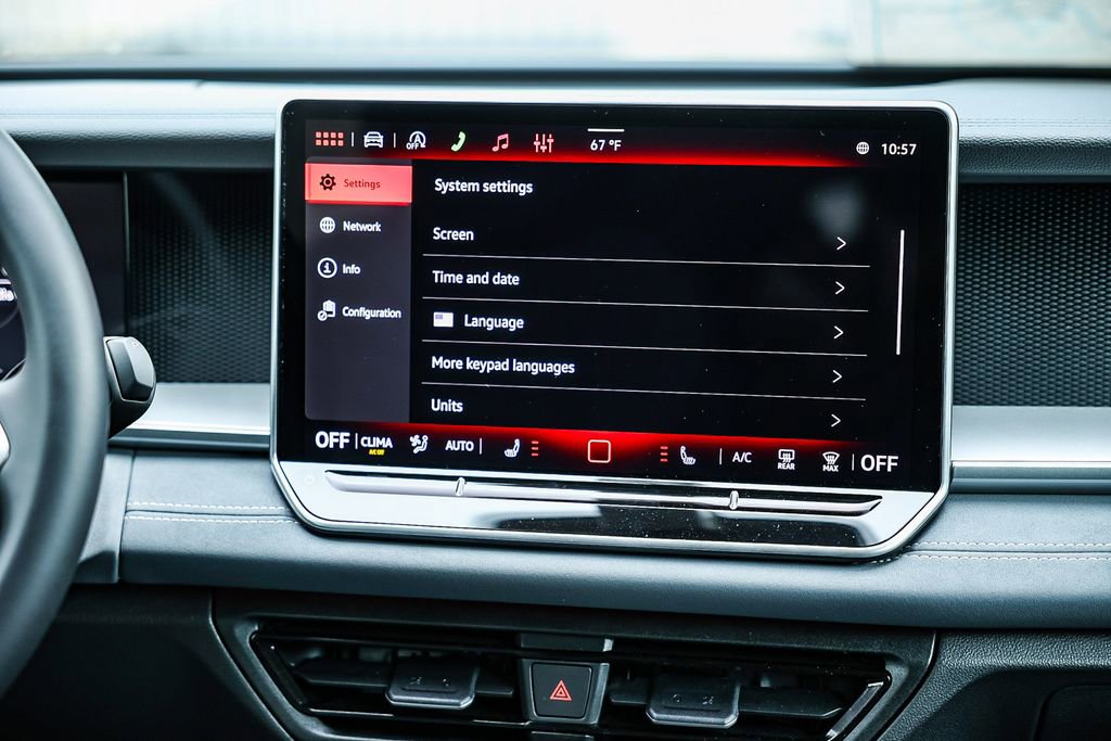 New 2026 Volkswagen Tiguan SE image 22