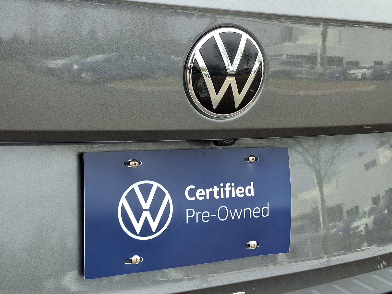 Certified 2022 Volkswagen Taos S image 30