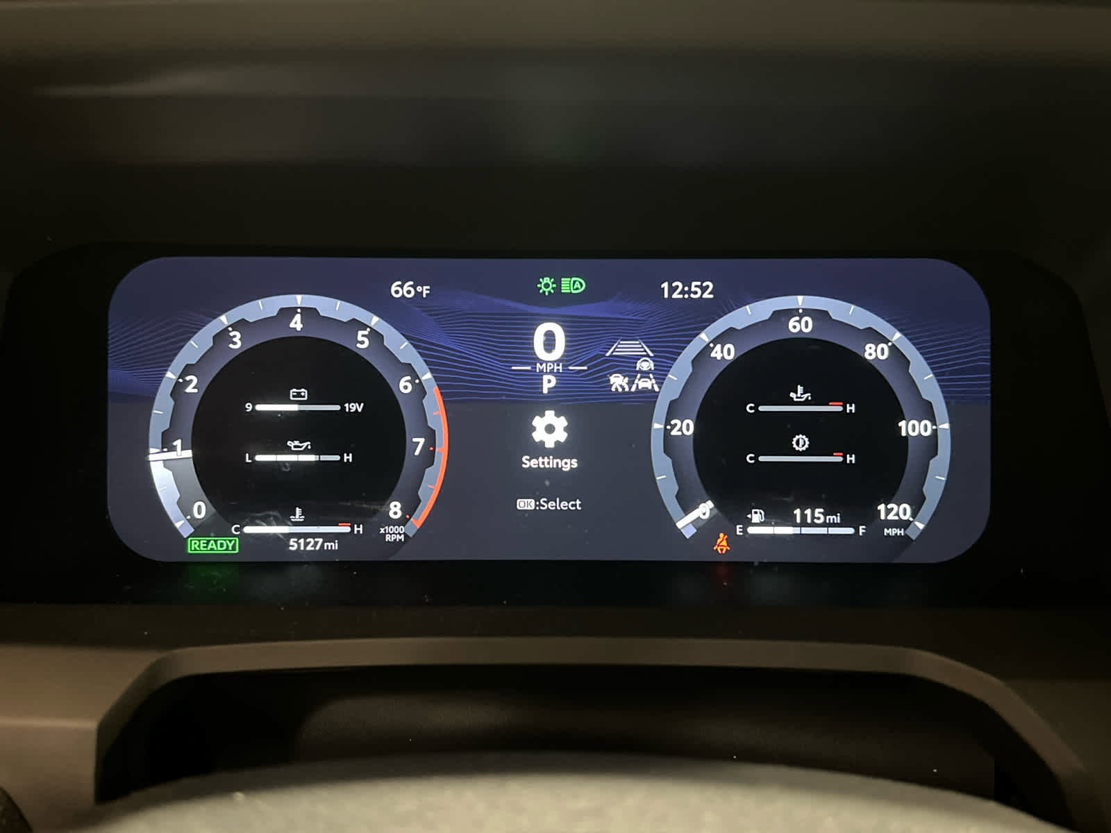 Used 2024 Toyota Tacoma Limited image 27