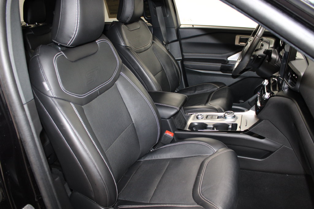 Used 2023 Ford Explorer ST w/ Equipment Group 401A AWD/4WD image 26