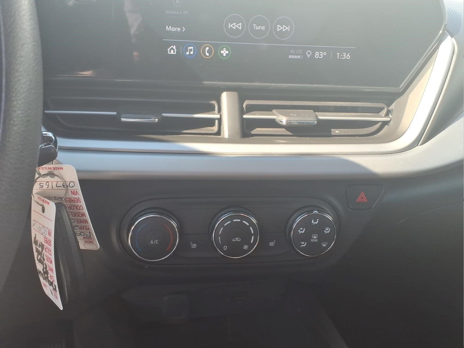 Used 2024 Chevrolet Trax LS w/ LS Convenience Package FWD image 16