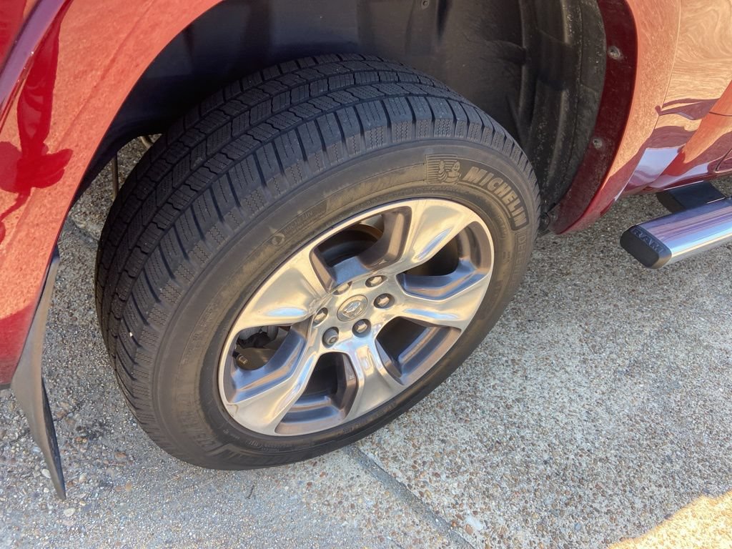Used 2021 RAM 1500 Laramie AWD/4WD image 29