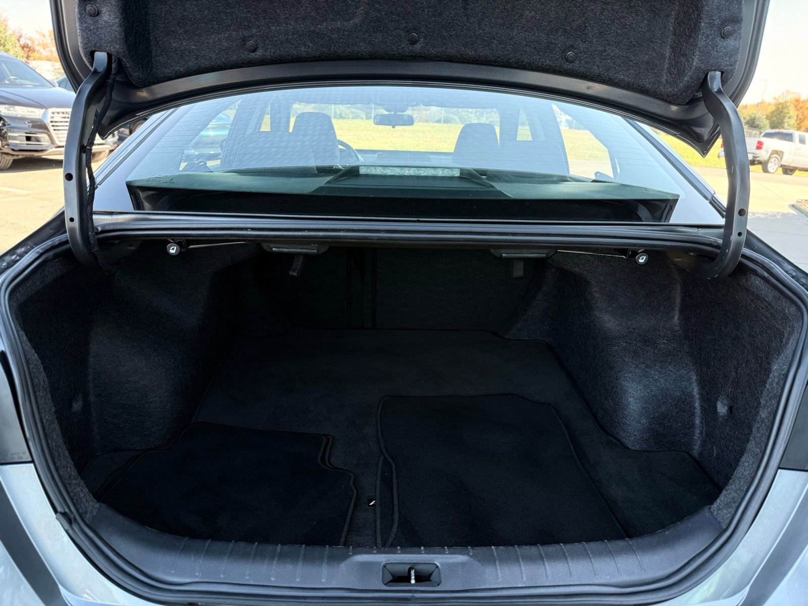 Used 2024 Nissan Altima 2.5 SV image 29