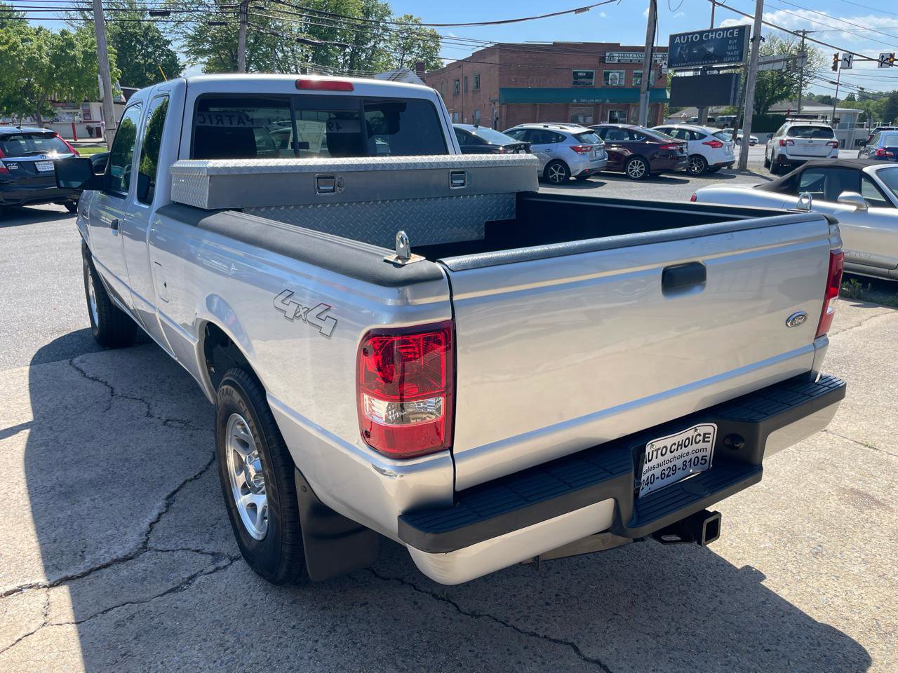 Used 2011 Ford Ranger XLT w/ Bright Trim Group AWD/4WD image 11