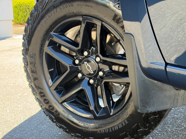 Used 2019 Chevrolet Silverado 1500 Custom Trail Boss w/ Custom Convenience Package AWD/4WD image 14