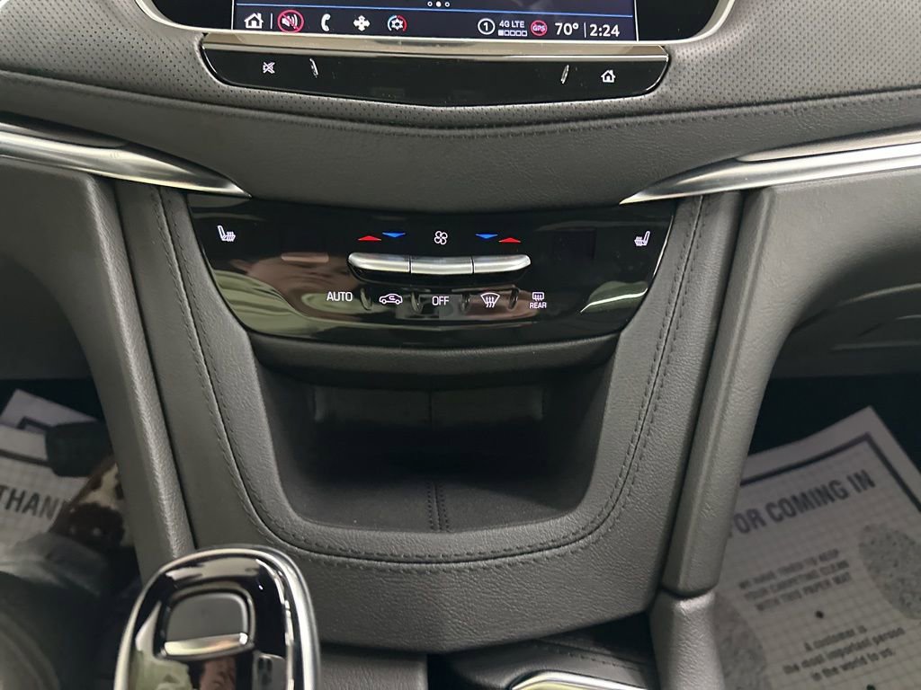 New 2025 Cadillac XT5 Luxury image 41
