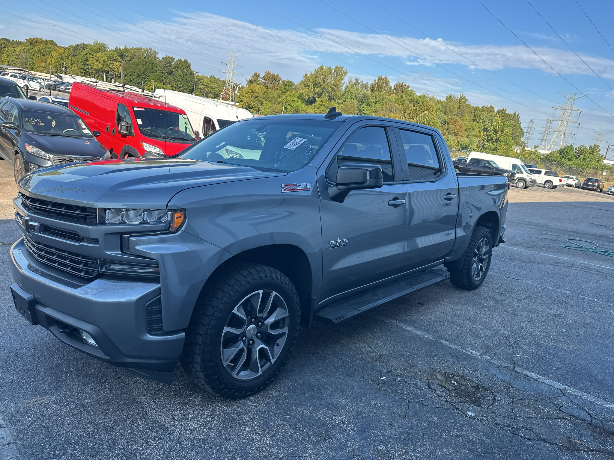 Used 2020 Chevrolet Silverado 1500 RST w/ Texas Edition AWD/4WD image 2