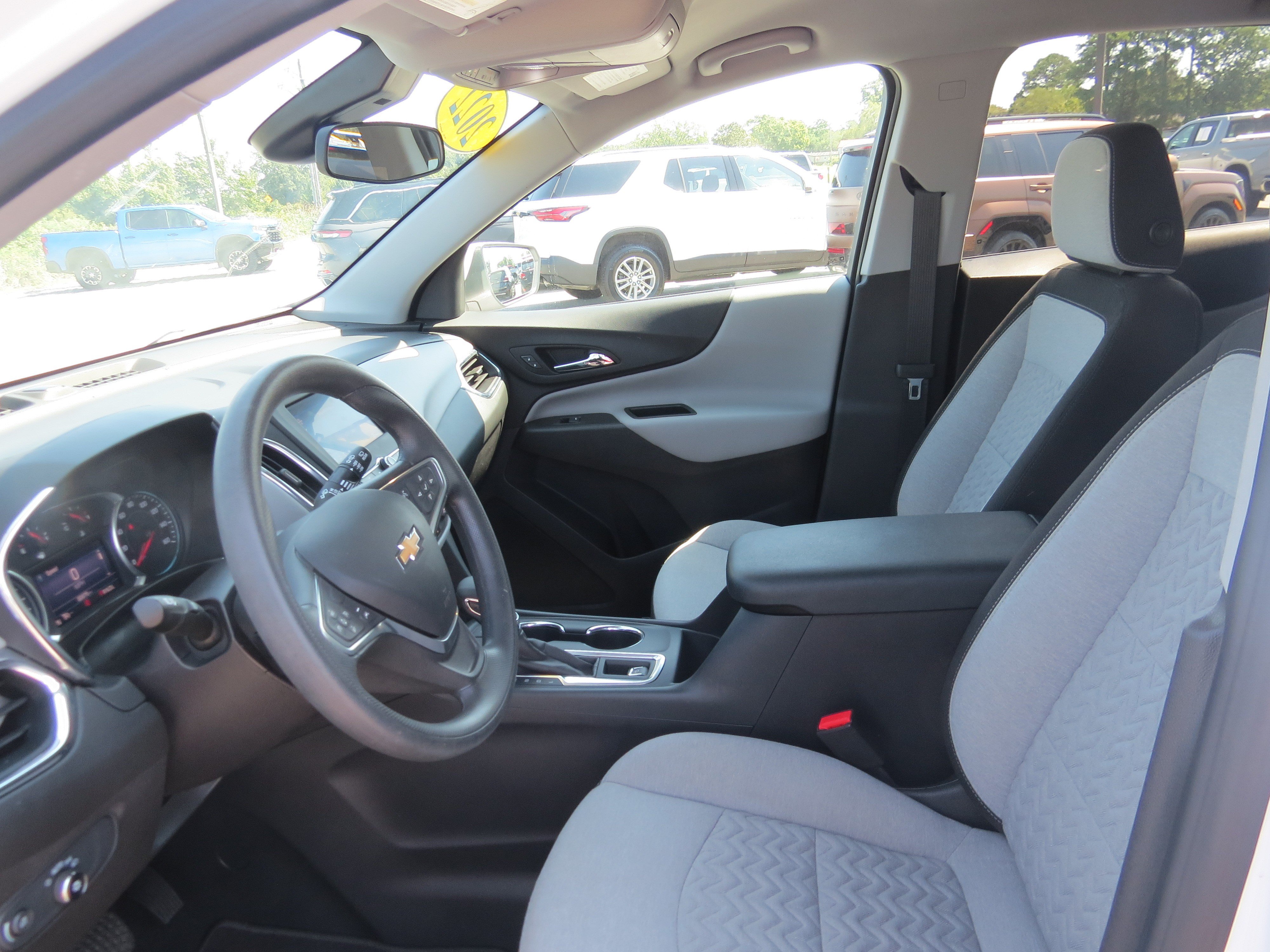 Used 2022 Chevrolet Equinox LT FWD image 14