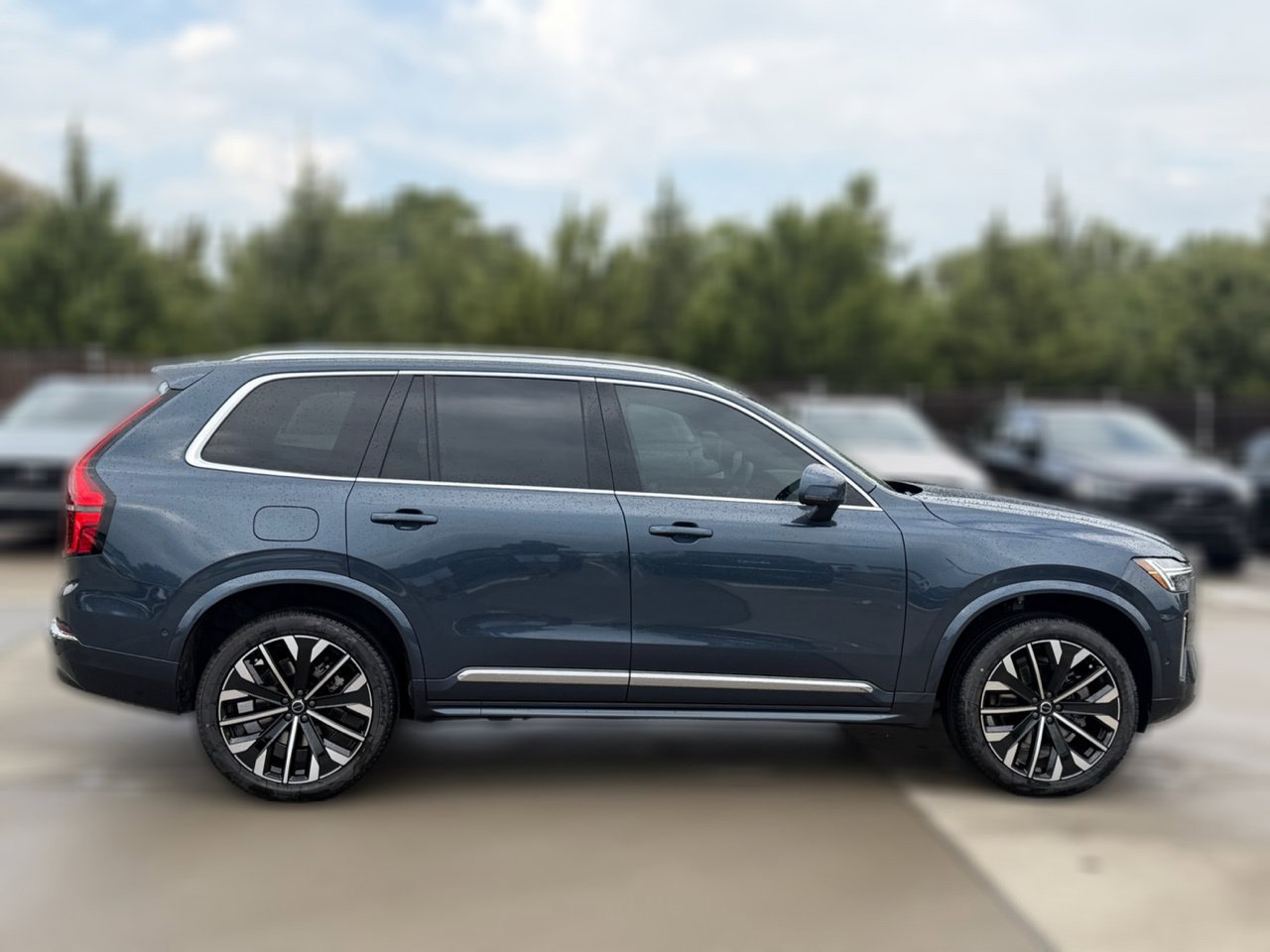 New 2027 Volvo XC90 B6 Plus AWD/4WD image 5