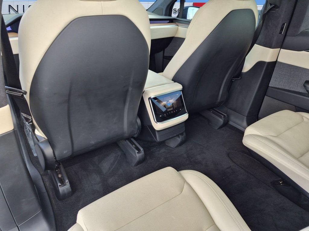 Used 2022 Tesla Model X AWD/4WD image 21