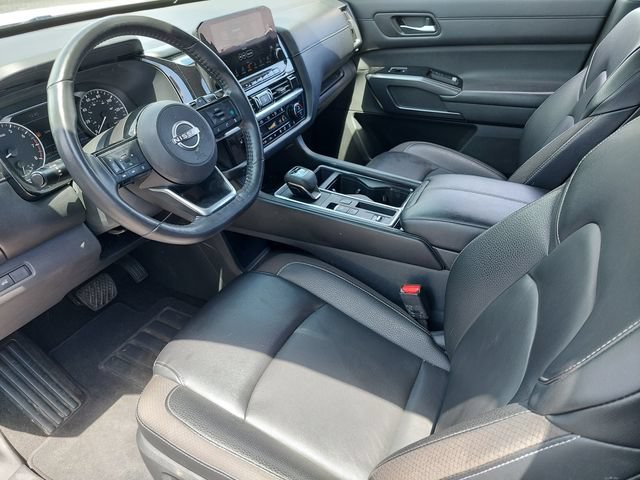 Used 2023 Nissan Pathfinder SL FWD image 9