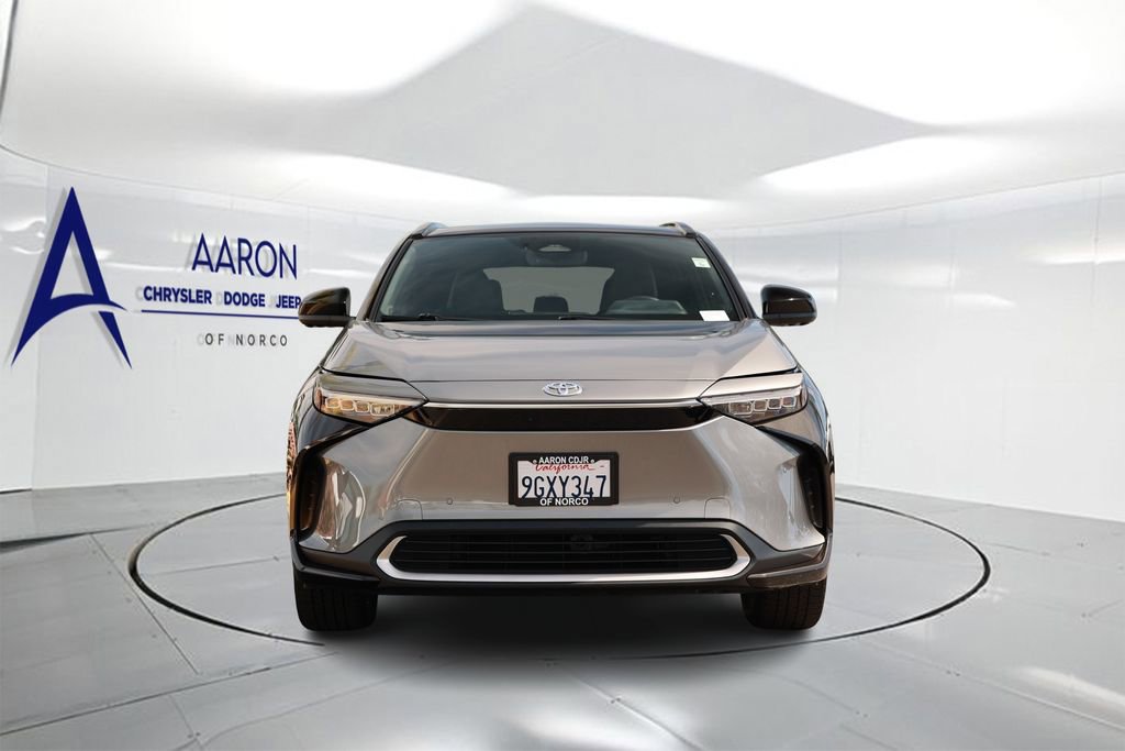 Used 2023 Toyota bZ4X Limited image 4