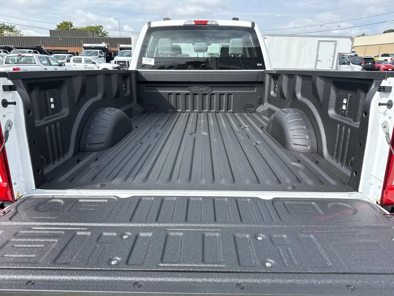 New 2026 Ford F250 XL w/ XL Driver Assist Package AWD/4WD image 12