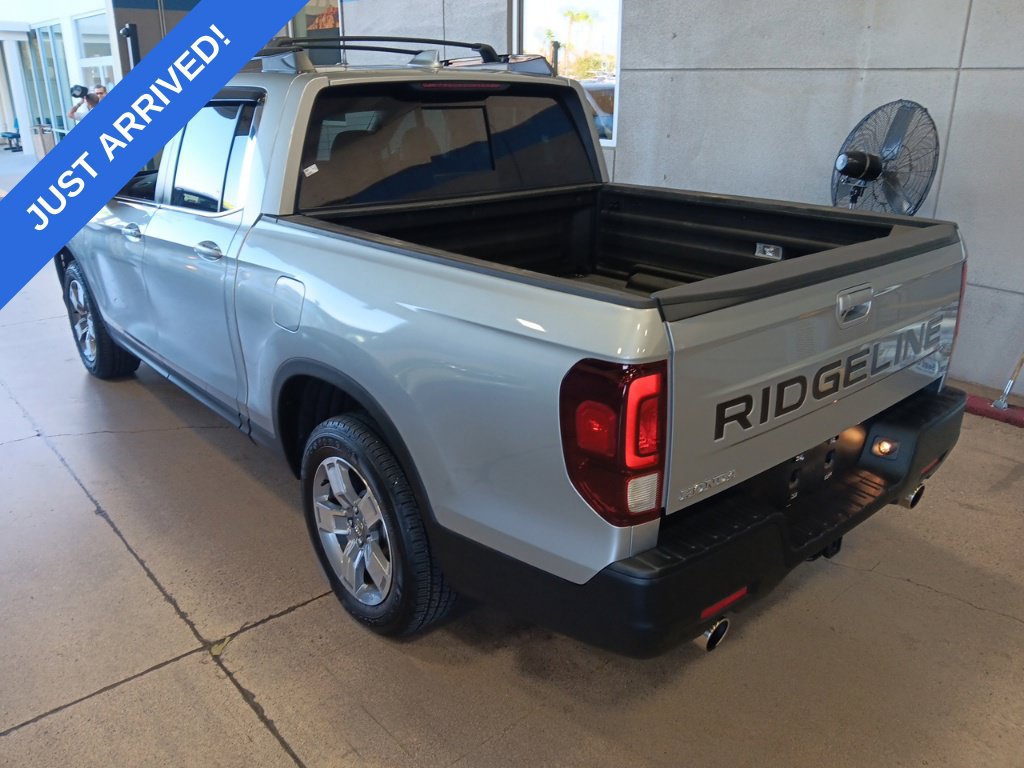 Used 2025 Honda Ridgeline RTL image 4