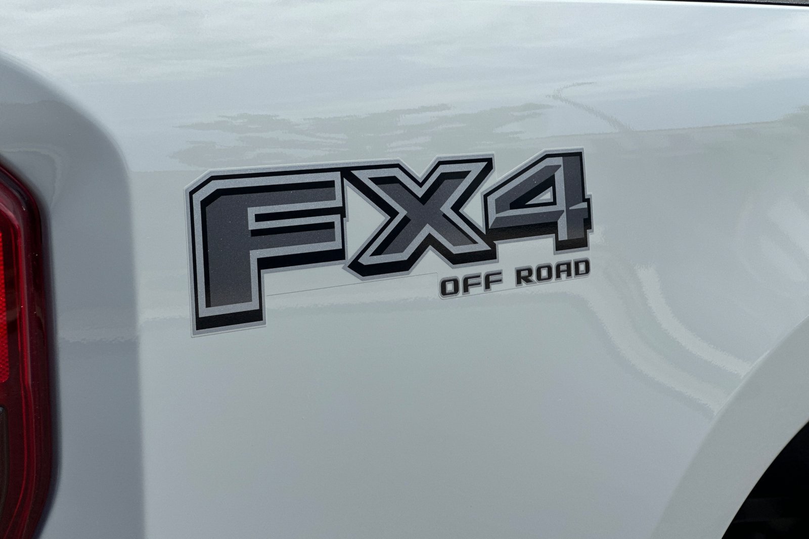 New 2026 Ford F250 XLT w/ XLT Premium Package AWD/4WD image 26