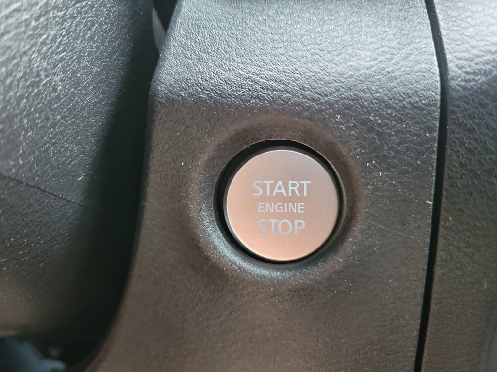 Used 2022 Nissan Frontier PRO-4X AWD/4WD image 40