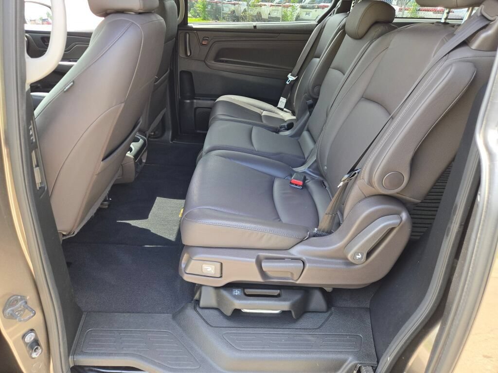 Used 2019 Honda Odyssey EX-L image 19