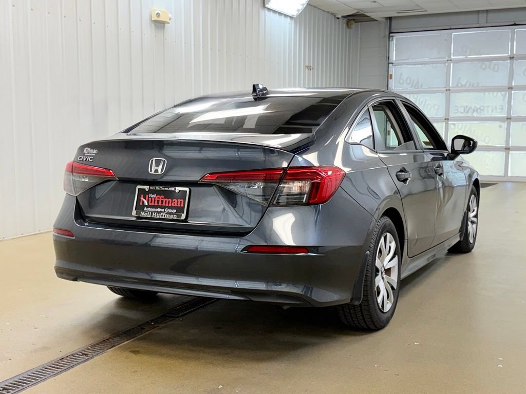 Used 2022 Honda Civic LX image 5