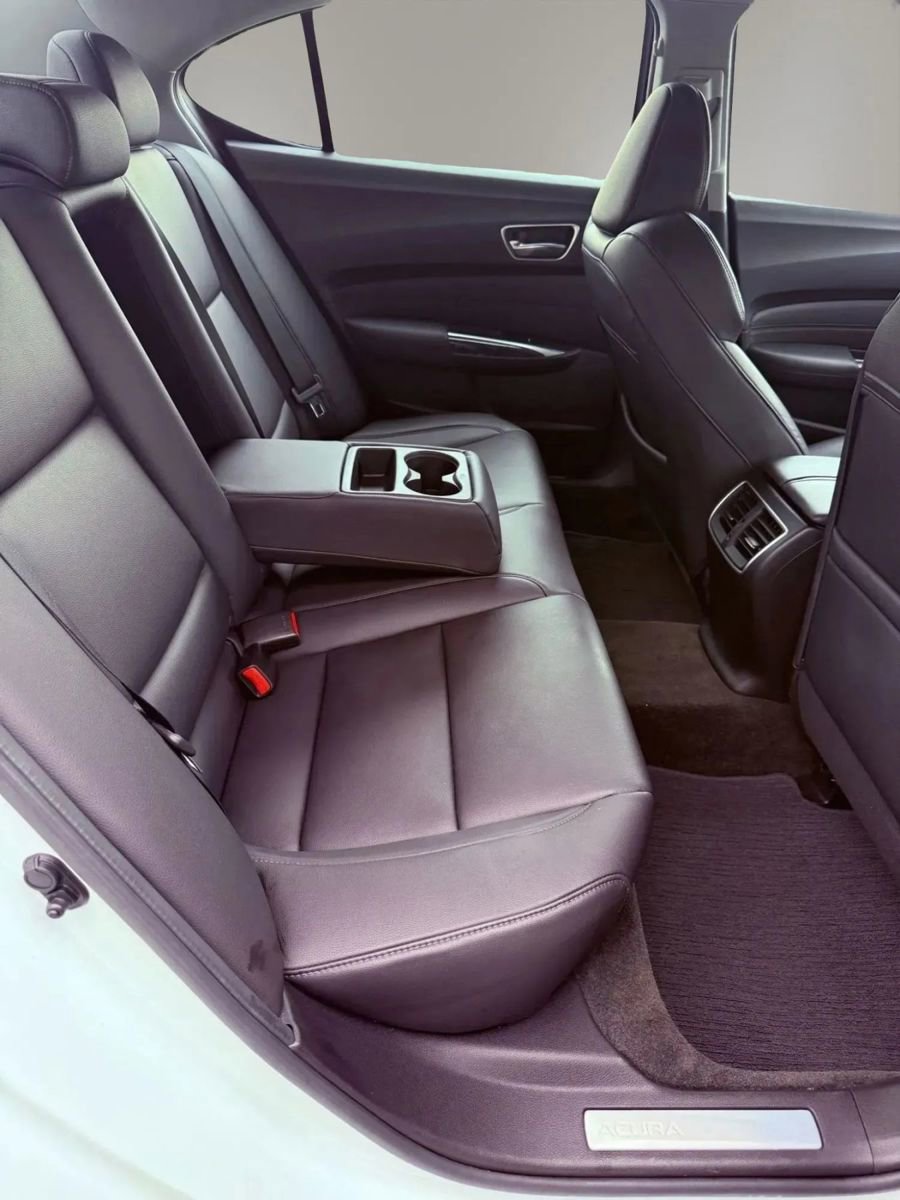Used 2018 Acura TLX FWD image 37