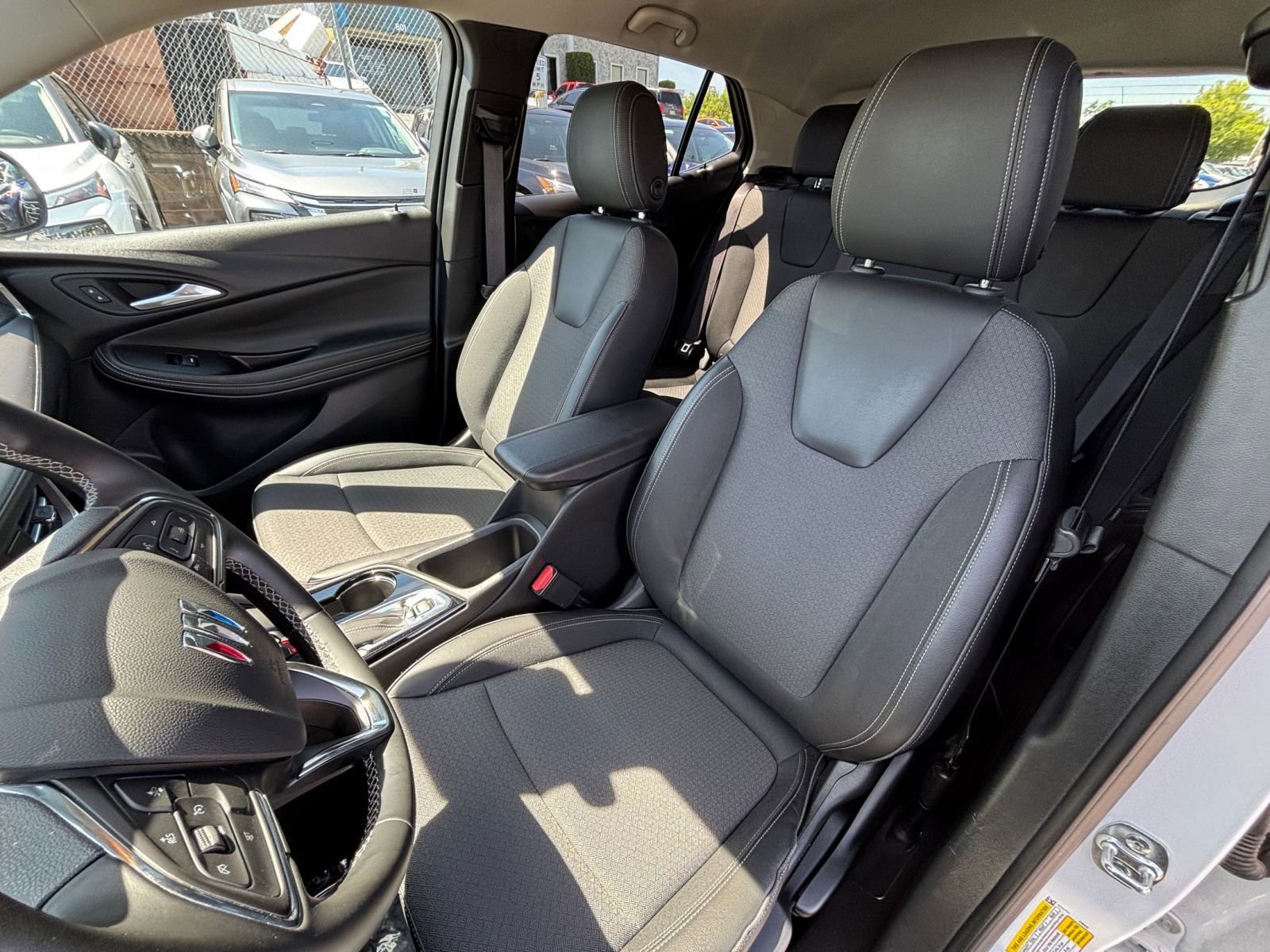 Used 2025 Buick Encore GX Preferred FWD image 35