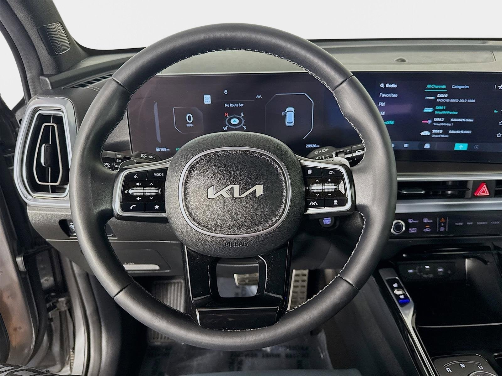 Certified 2025 Kia Sorento SX Prestige AWD/4WD image 12