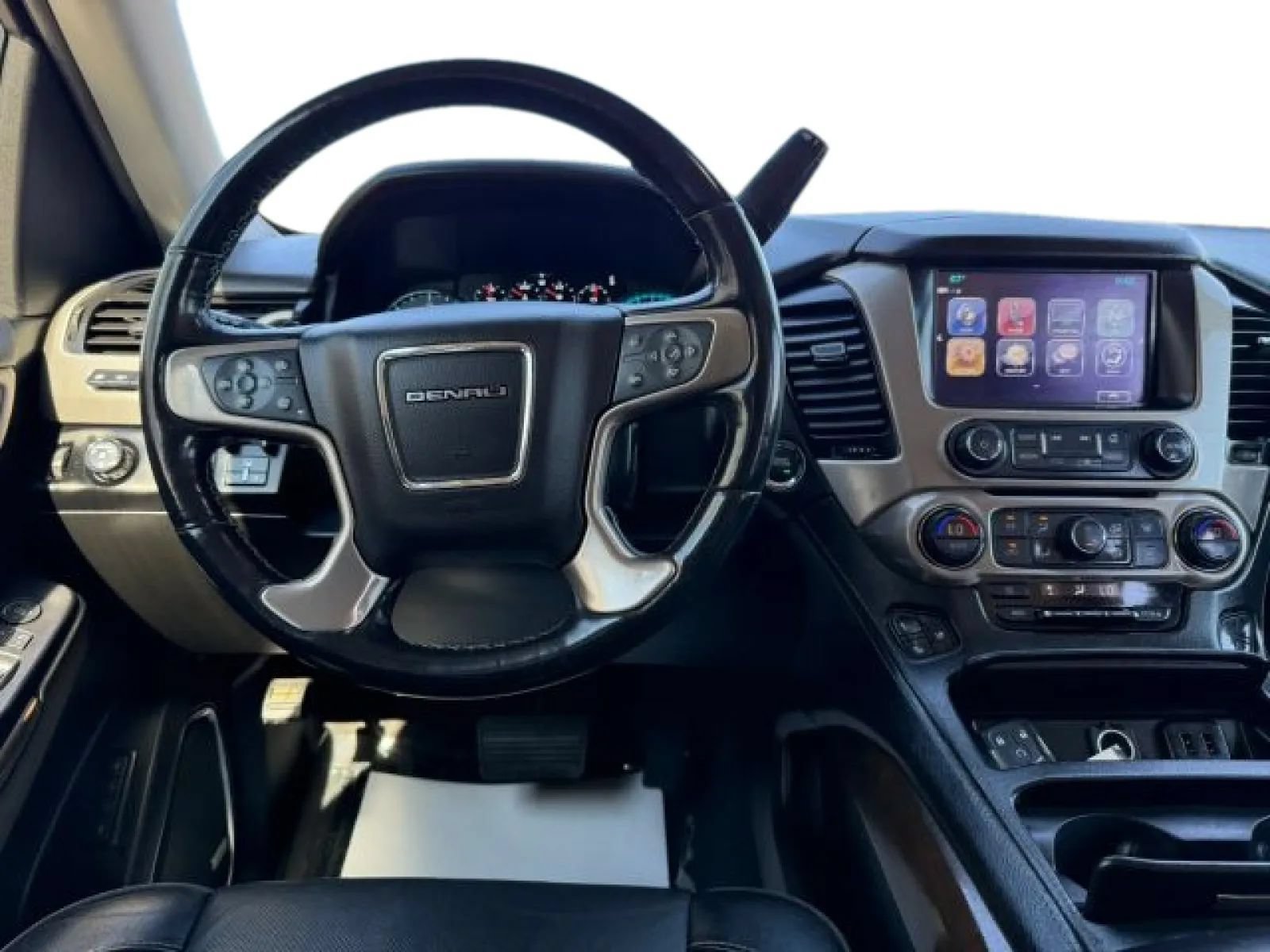 Used 2019 GMC Yukon Denali AWD/4WD image 22