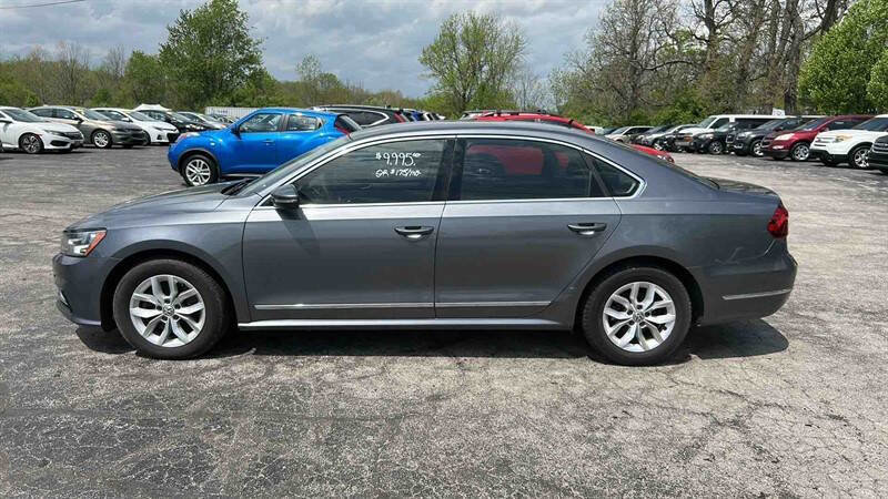 Used 2017 Volkswagen Passat 1.8T S image 5