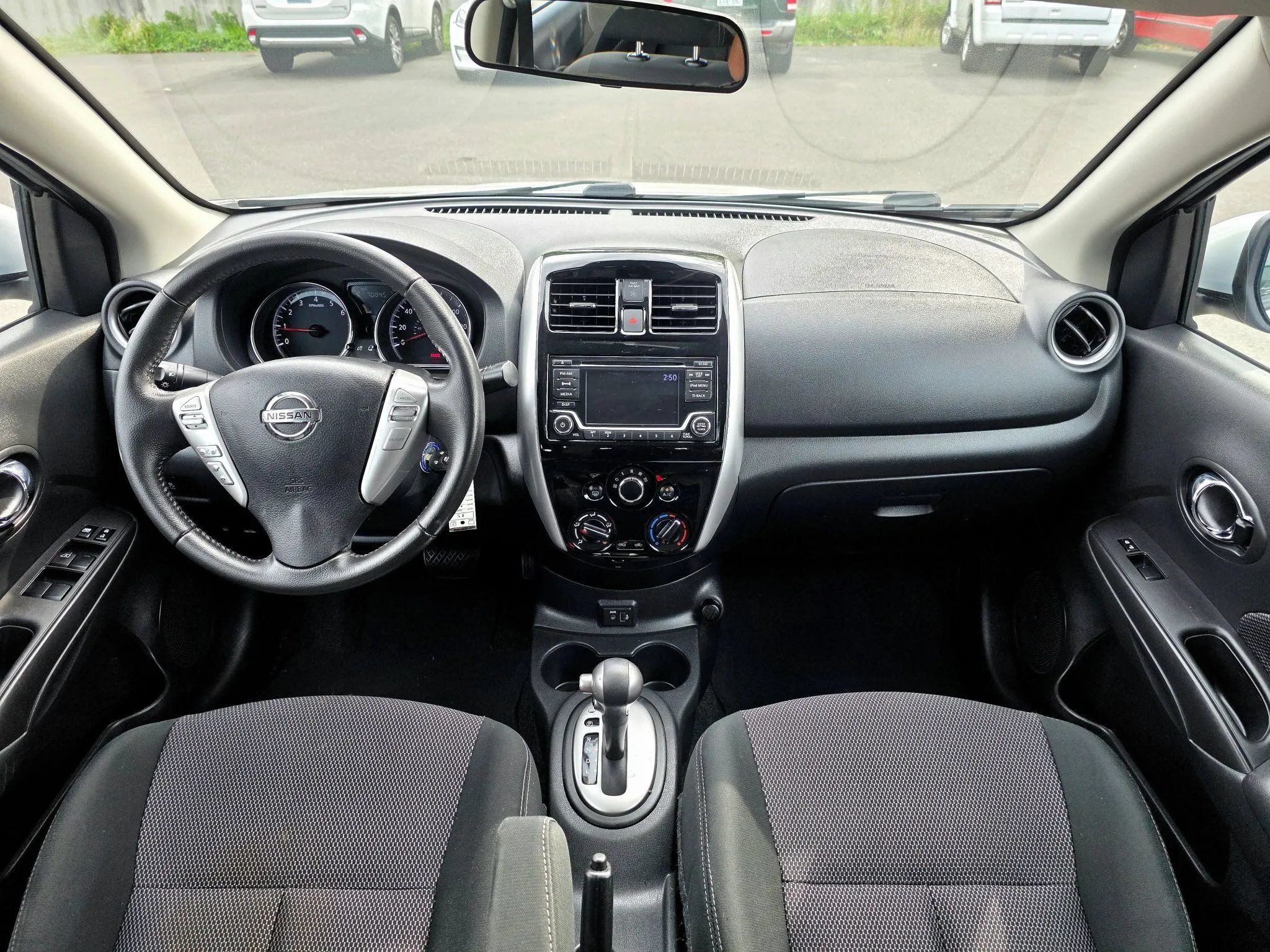 Used 2018 Nissan Versa SV w/ SV Special Edition Package FWD image 18