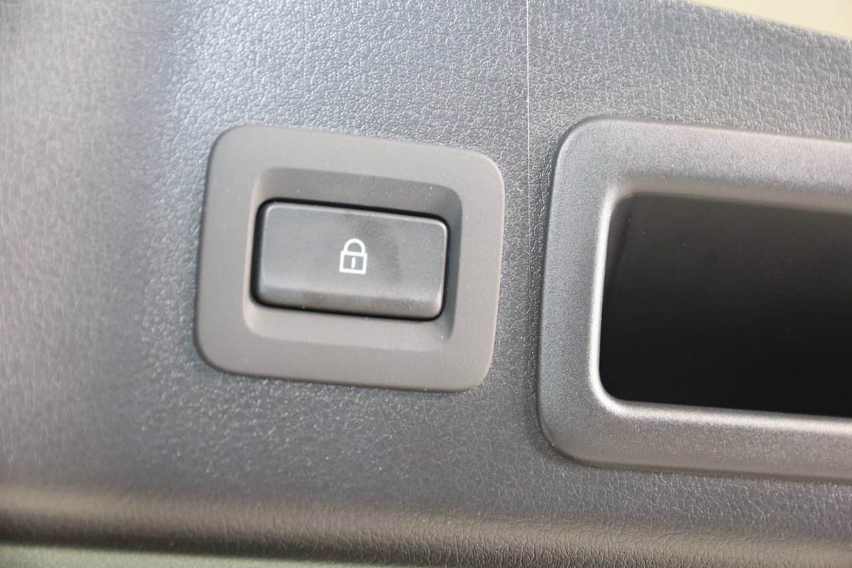 Used 2025 MAZDA MAZDA3 Carbon image 49