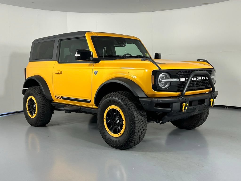 Used 2021 Ford Bronco First Edition AWD/4WD image 1