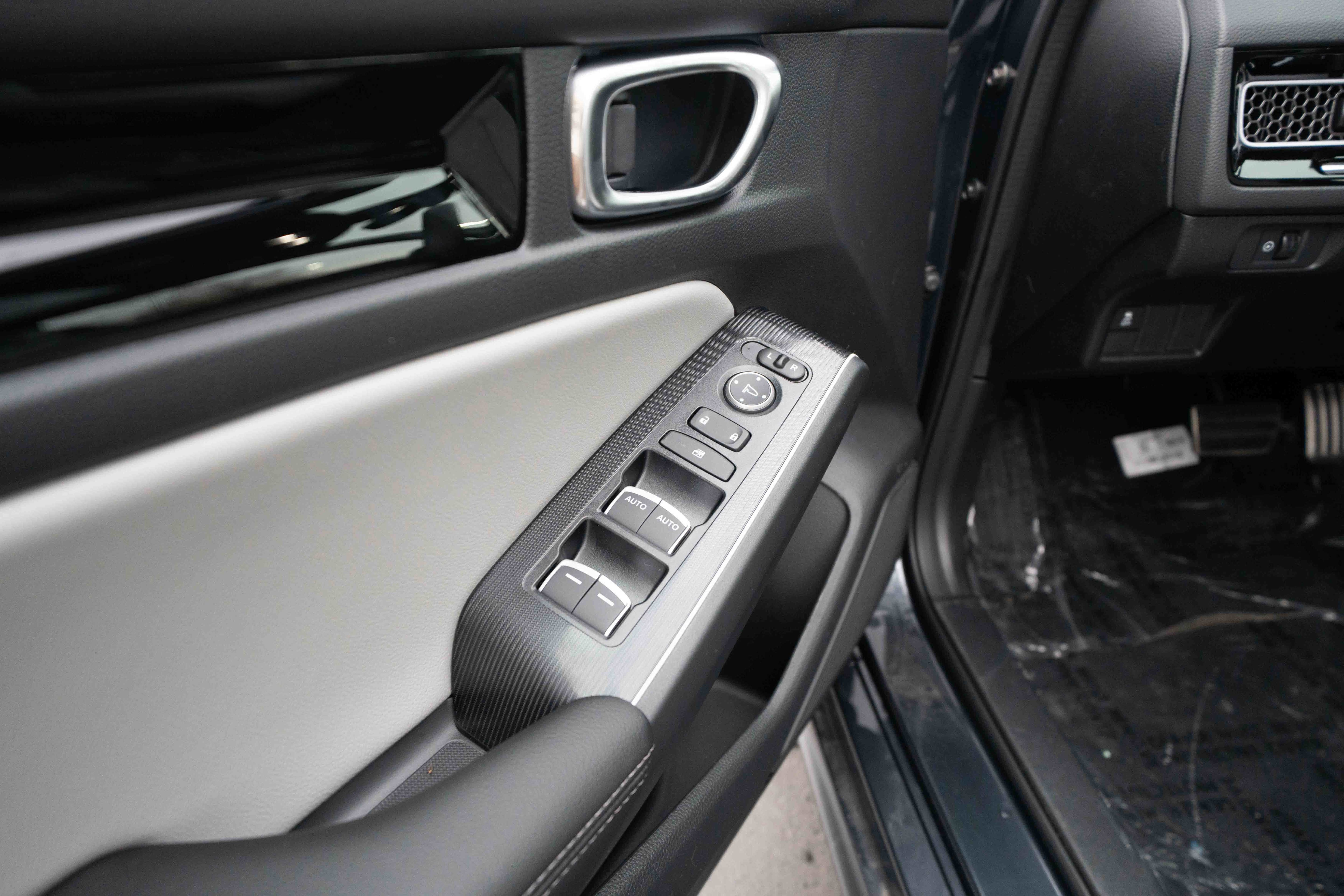 New 2026 Honda Civic Sport Touring image 7