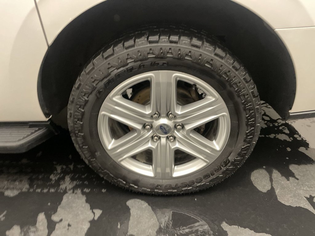 Used 2018 Ford Expedition Max XLT w/ Equipment Group 201A image 25