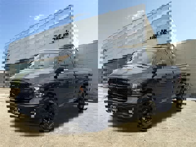 Used 2018 RAM 1500 Big Horn image 1