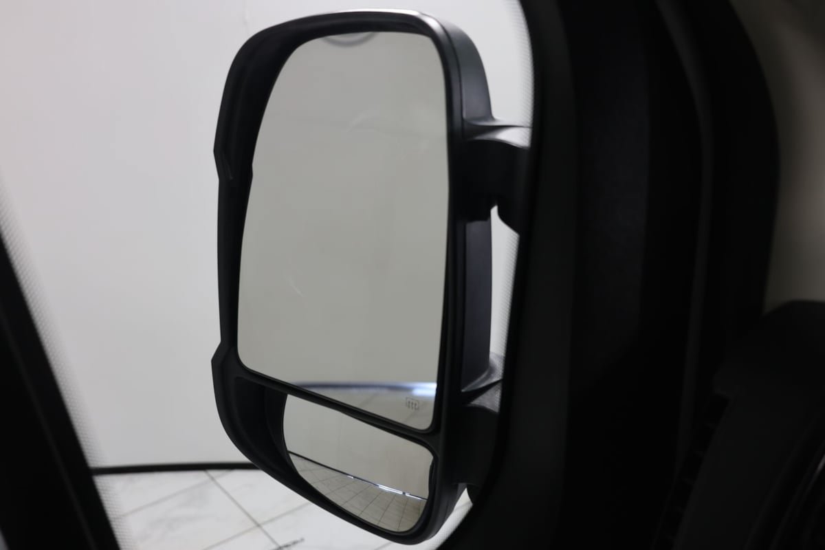 Used 2025 RAM ProMaster 2500 w/ Convenience Group FWD image 14