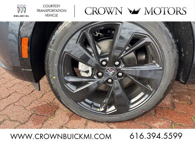 Used 2026 Buick Envision Sport Touring AWD/4WD image 4