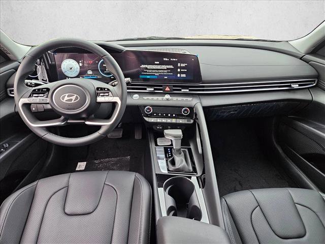 New 2026 Hyundai Elantra Limited image 11