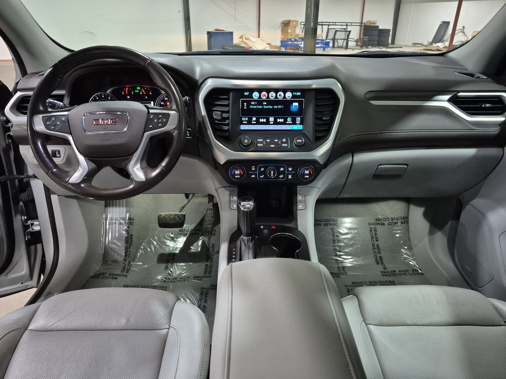 Used 2018 GMC Acadia SLT AWD/4WD image 21