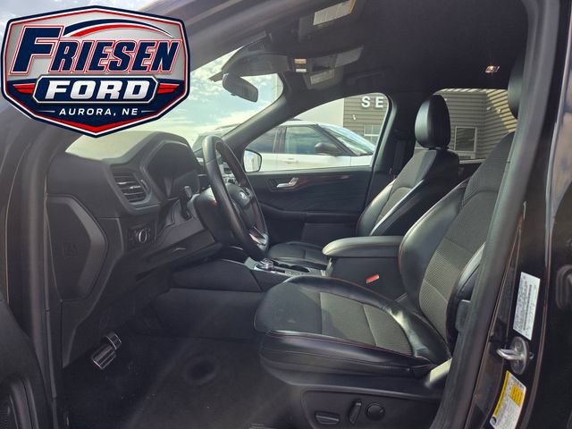 Used 2023 Ford Escape ST-Line FWD image 12