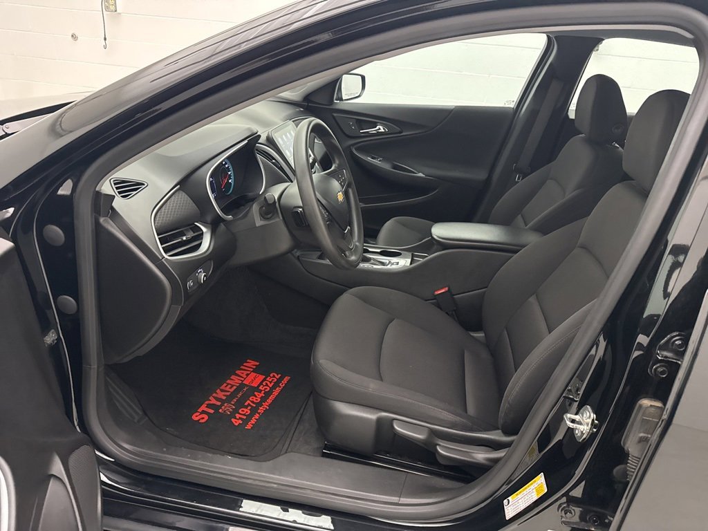Used 2024 Chevrolet Malibu LS image 16
