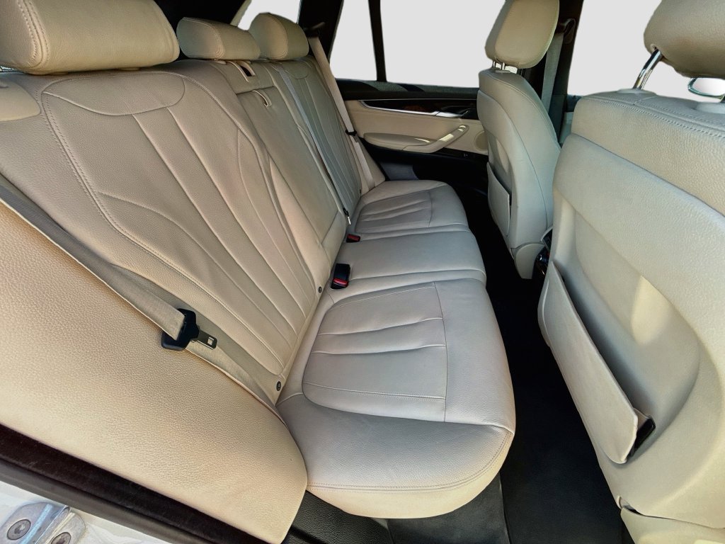Used 2017 BMW X5 xDrive40e AWD/4WD image 31