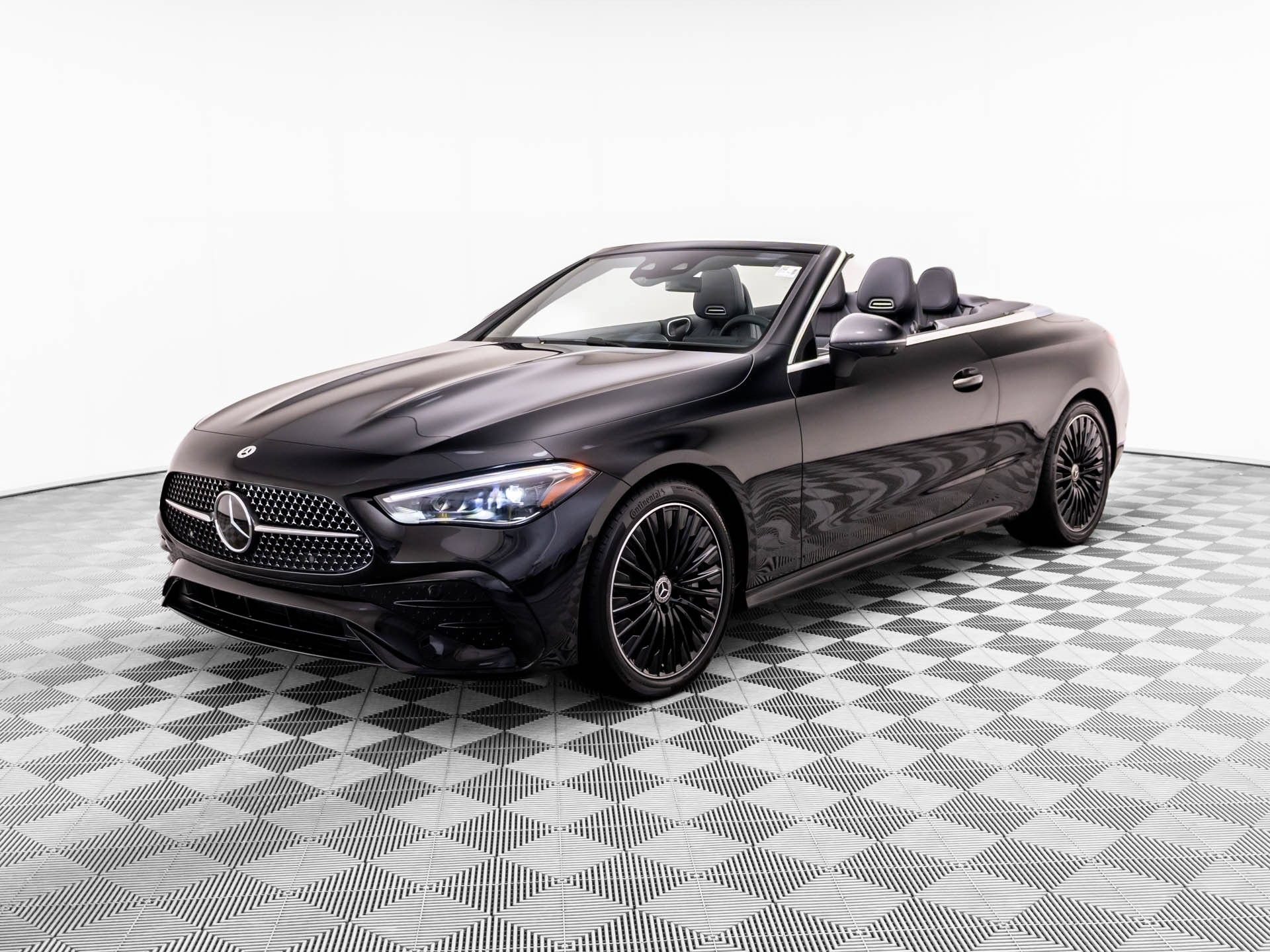 Used 2027 Mercedes-Benz CLE 450 4MATIC Cabriolet 360° Tour