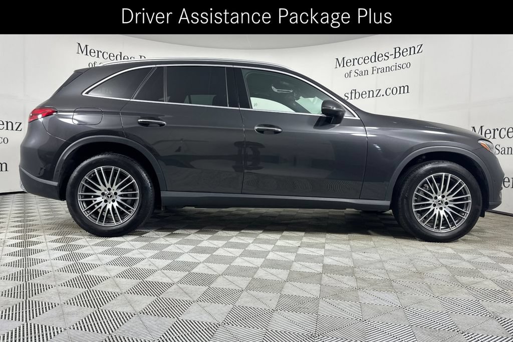 Certified 2024 Mercedes-Benz GLC 300 4MATIC image 4