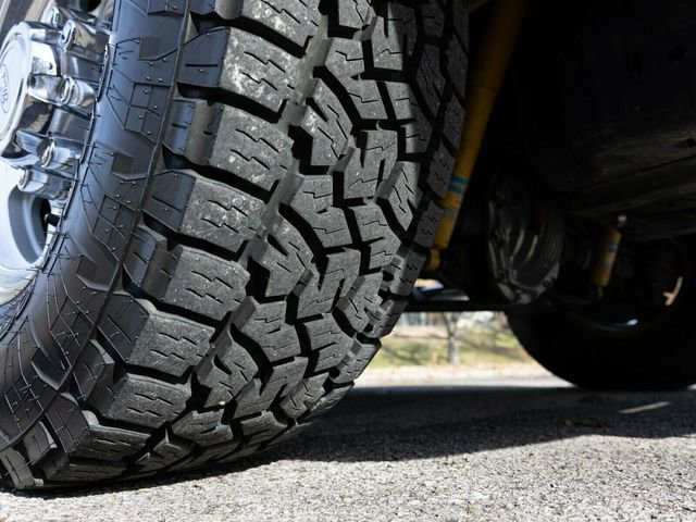 Used 2001 Ford Excursion Limited image 80